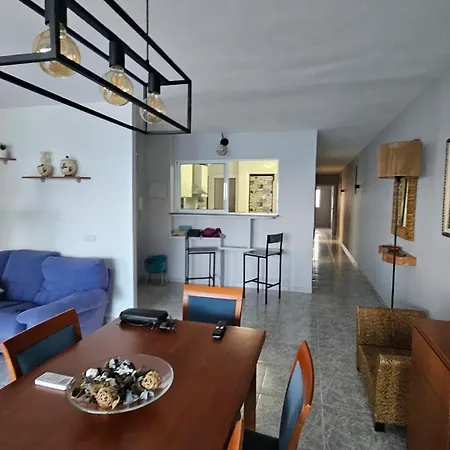 Apartment Beachfront & Sea Views Playa Del Cura *
